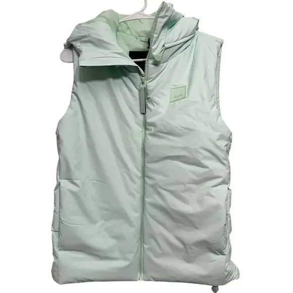 RAINS women’s NWT’s Loop W Vest. Size X-small - Picture 1 of 10